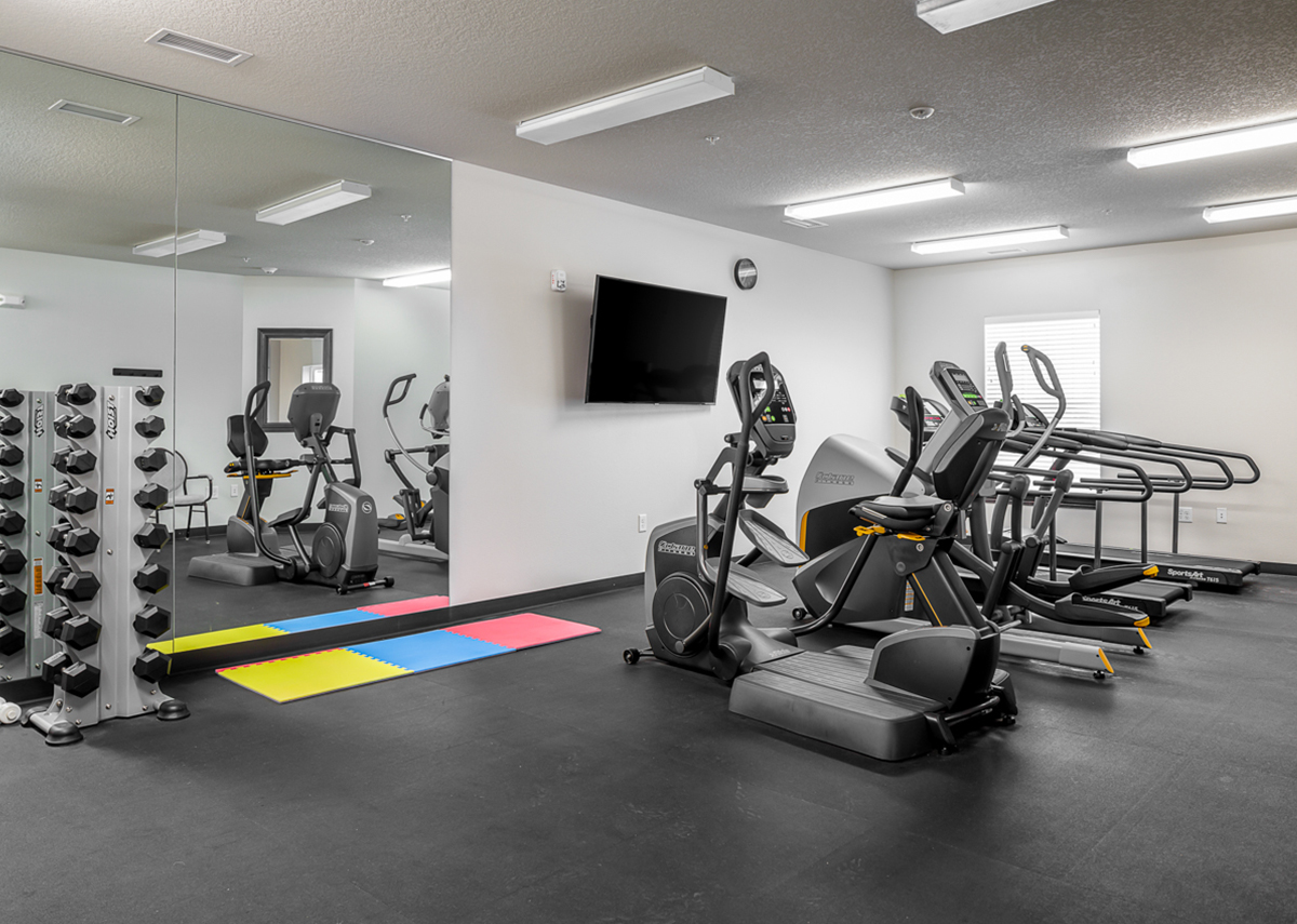 Vintage Cooperatives of Ames workout room