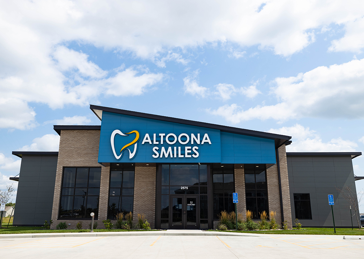 Altoona Smiles family and cosmetic dentistry building exterior