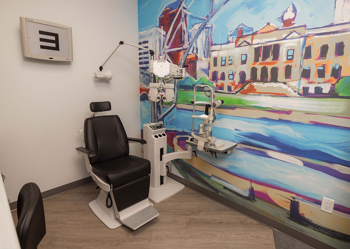Elite Eye Care exam room with painted wall