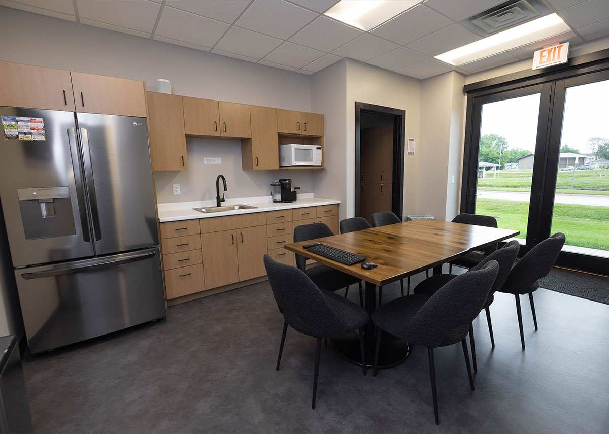 River Town Family Dentistry staff break room with table and kitchenette