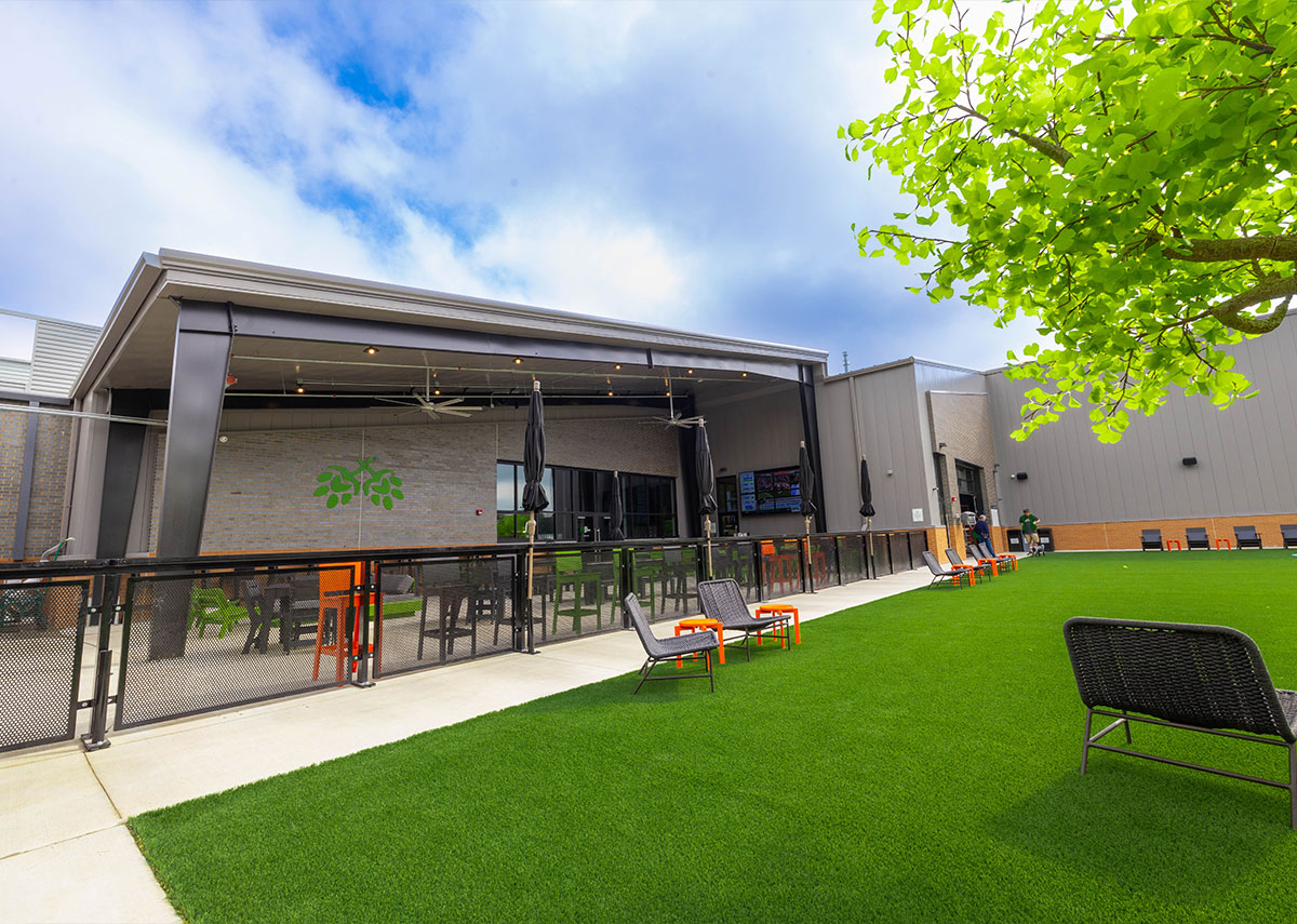 Paws and Pints Patio seating