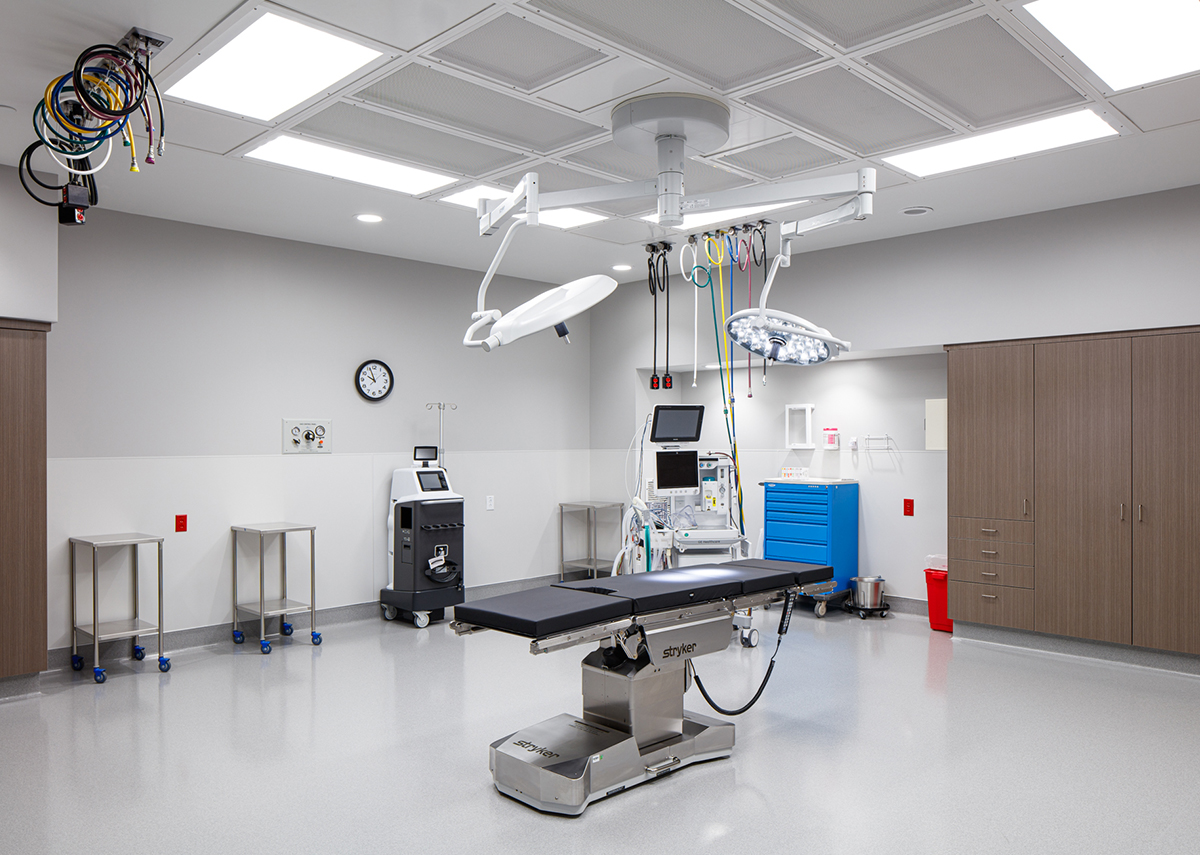 River Hills Surgery Center Surgery Room