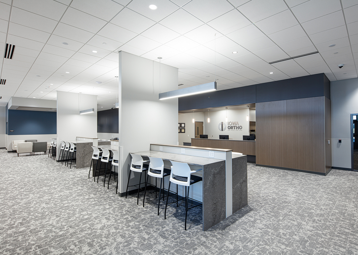 River Hills Surgery Center Waiting Room