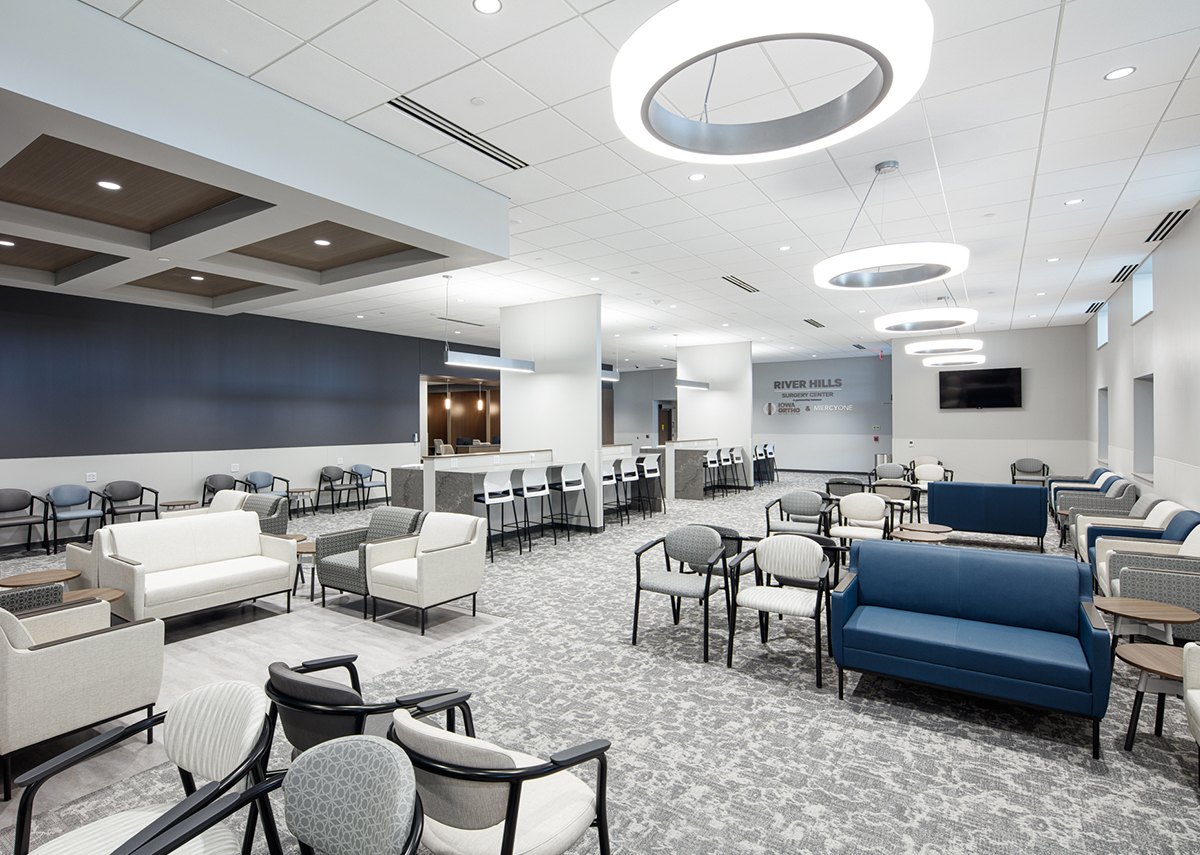 River Hills Surgery Center Waiting Room