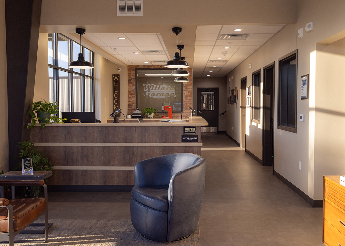 Willard Garage Front Desk